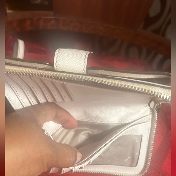 •SALE•Michael Kors Cream Wallet with a Wristlet Strap: Clean Used Condition - Picture 10 of 16